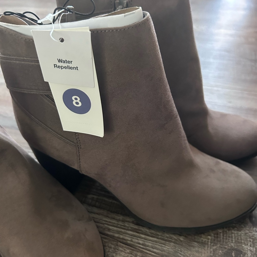 New gray boots water resistant